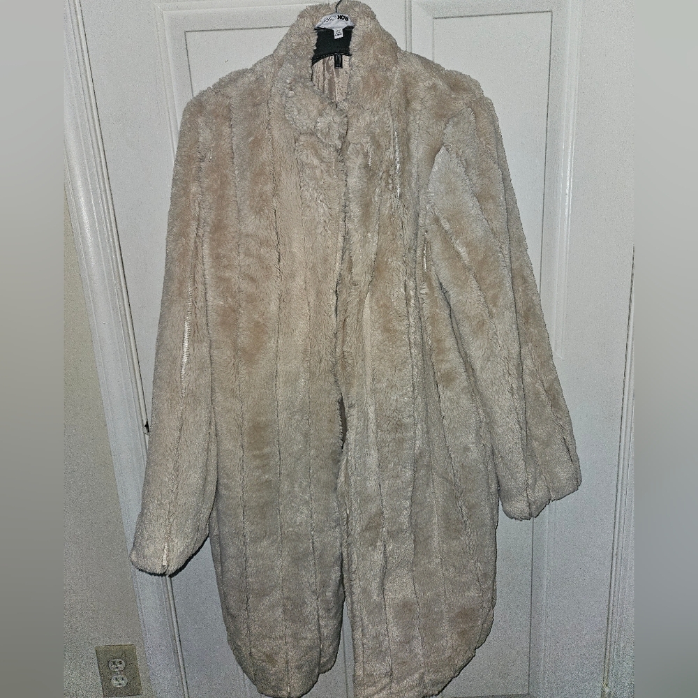 Women's Cream Faux Fur Coat
